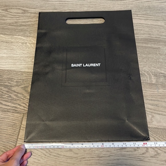 Saint Laurent Shopping Bag - Picture 8 of 8